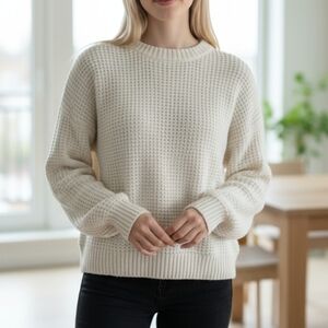 American Eagle Outfitters Cream Knit crewneck Sweater